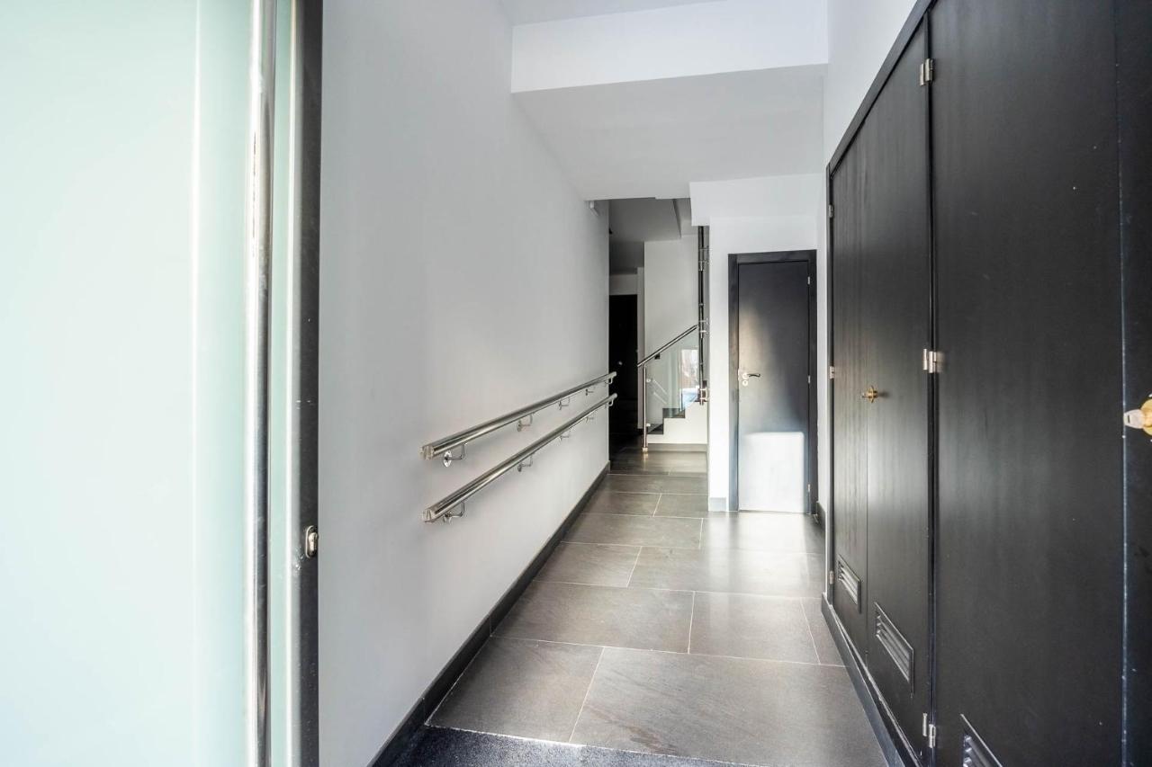 Nervión Suites 1 - Vacacional Sevilla Exterior foto